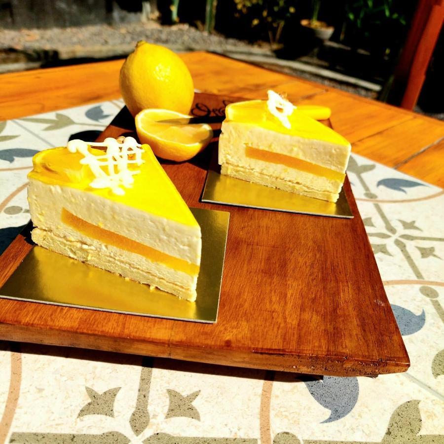 The Edicha Bed & Breakfast Lovina  Bagian luar foto