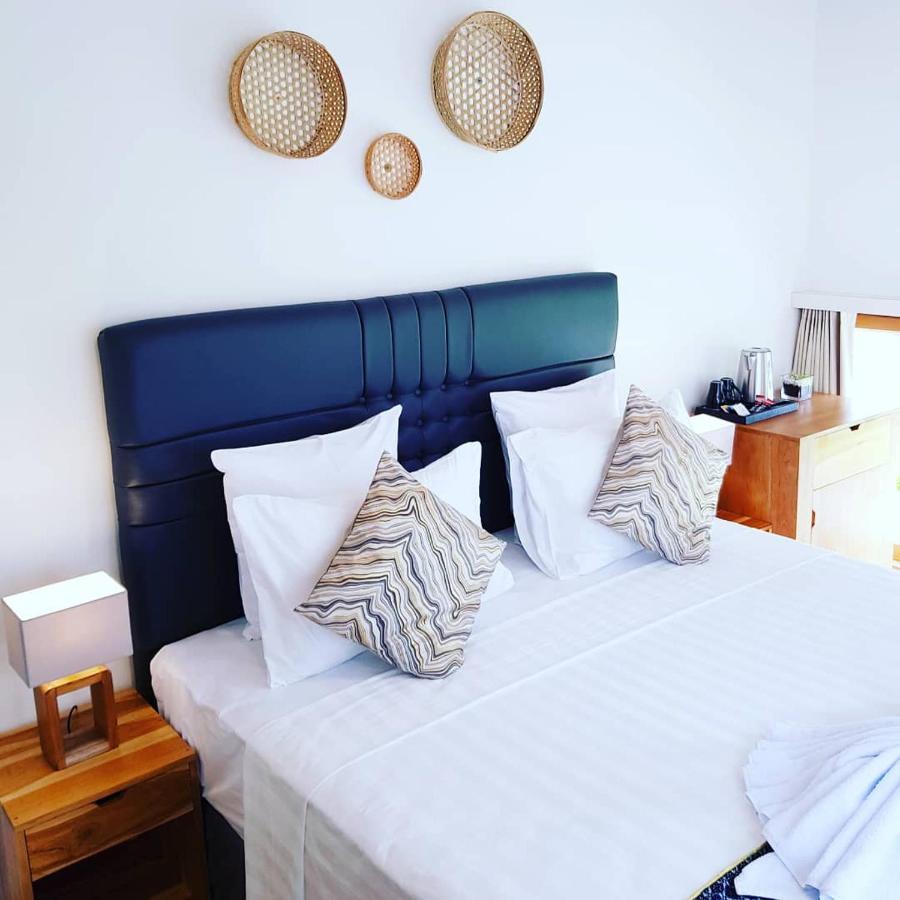 The Edicha Bed & Breakfast Lovina  Bagian luar foto